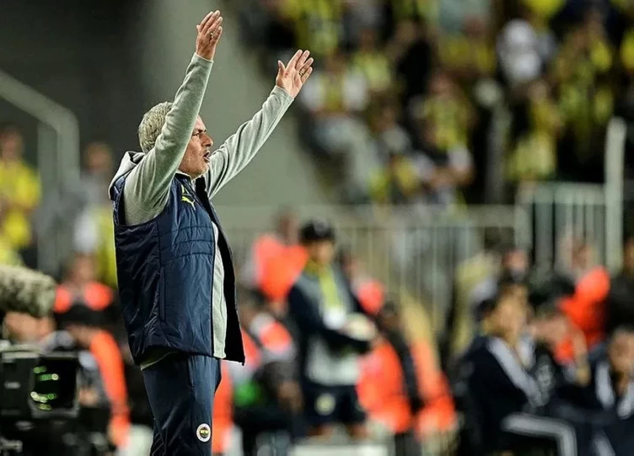 Fenerbahçe'de Jose Mourinho’nun Tazminatı Ortaya Çıktı! Ayrılırsa Servet Ödenecek