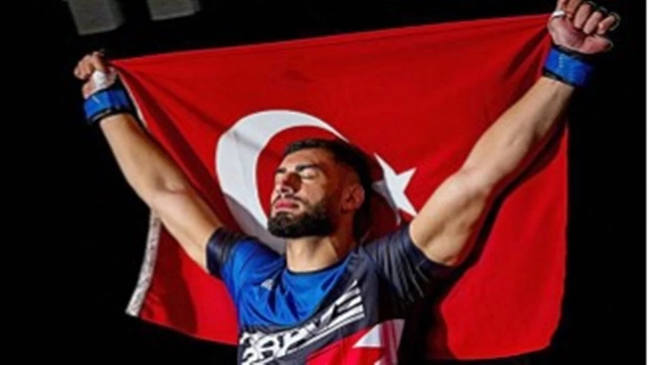 İbo Aslan'dan UFC 308'de Tarihi Nakavt! 50 Saniyede Brezilyalı Rakibini Devirdi