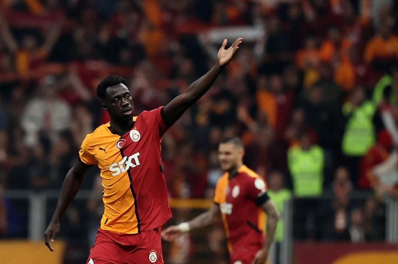 Galatasaray, Davinson Sanchez İçin 30 Milyon Euro Bonservis Bedeli Belirledi