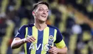 Mesut Özil'e Messi mi Ronaldo mu Soruldu! O ise Arda Güler Diyerek Herkesi Şaşırttı