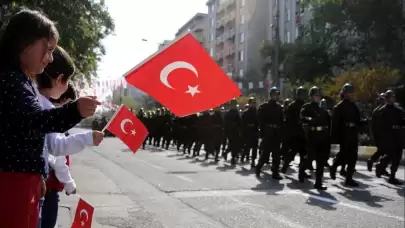 29 Ekim İstanbul Açık Olan Müzeler Ücretli mi Ücretsiz mi? Taksim Cumhuriyet, Anadolu Hisarı, Tekfur Sarayı Müzesi