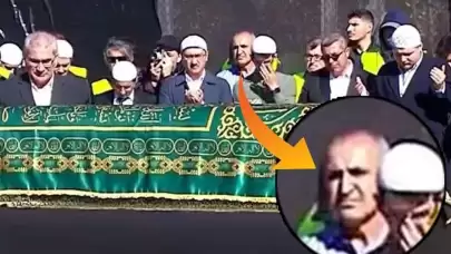 Adil Öksüz Fethullah Gülen’in Cenazesine Mi Katıldı?