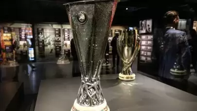 GS Helal Kupası Var Mı? Galatasaray'ın Kupalarının Helal Olup Olmadığı Tartışılıyor