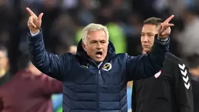 Mourinho’dan VAR Hakemi Atilla Karaoğlan’a Sert Eleştiri: “Sistemin Adı Bu Gece Atilla’ydı