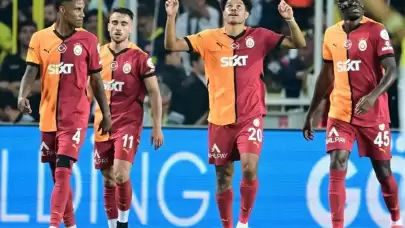 Galatasaray, UEFA Avrupa Ligi'nde PAOK'u Ağırlıyor! Muslera ve Ziyech Oynayacak mı?